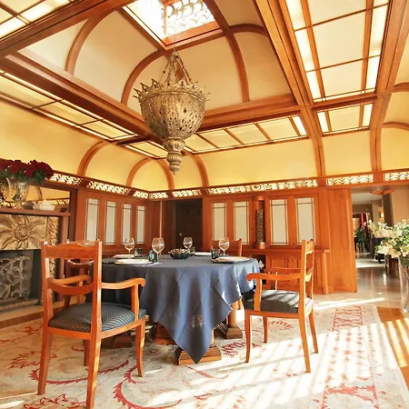Imperial Luxury Penthouse Апартаменты *